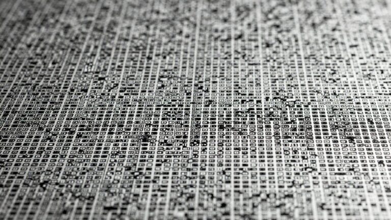 World Record Shattered: Scientists Create the Tiniest QR Code Ever