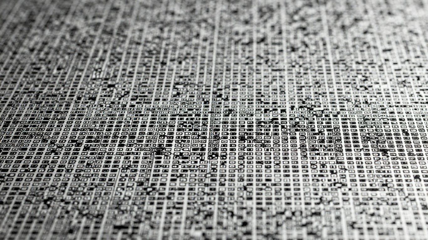 World Record Shattered: Scientists Create the Tiniest QR Code Ever
